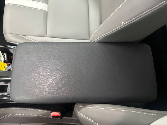 Used 2026 Toyota Camry SE FWD image 17