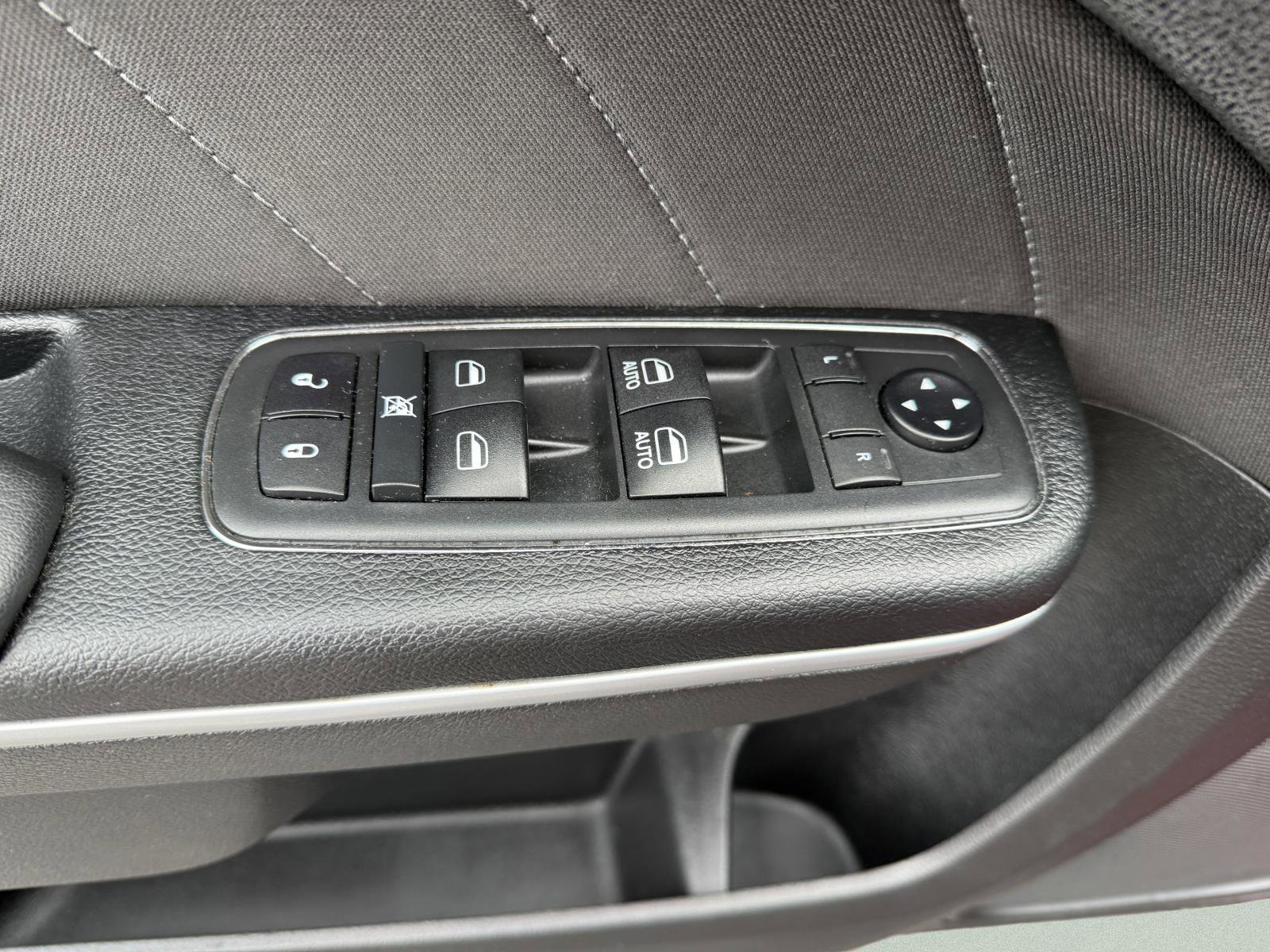 Used 2019 Dodge Charger Scat Pack RWD image 16
