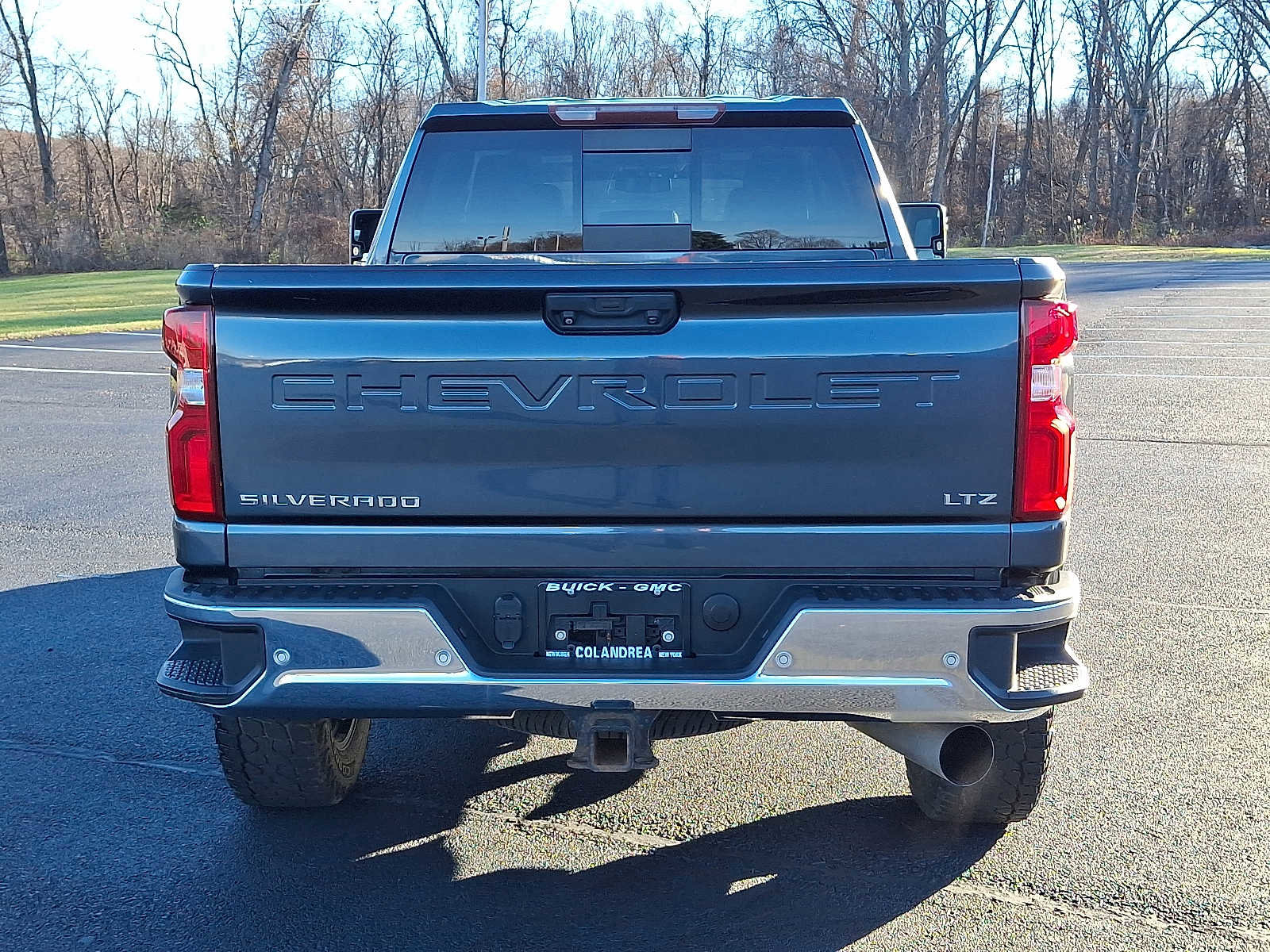 Used 2020 Chevrolet Silverado 2500 LTZ w/ LTZ Plus Package image 5