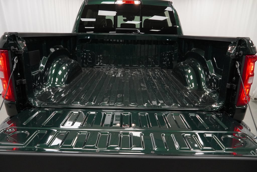New 2027 RAM 1500 Laramie w/ Laramie Preferred Package AWD/4WD image 30