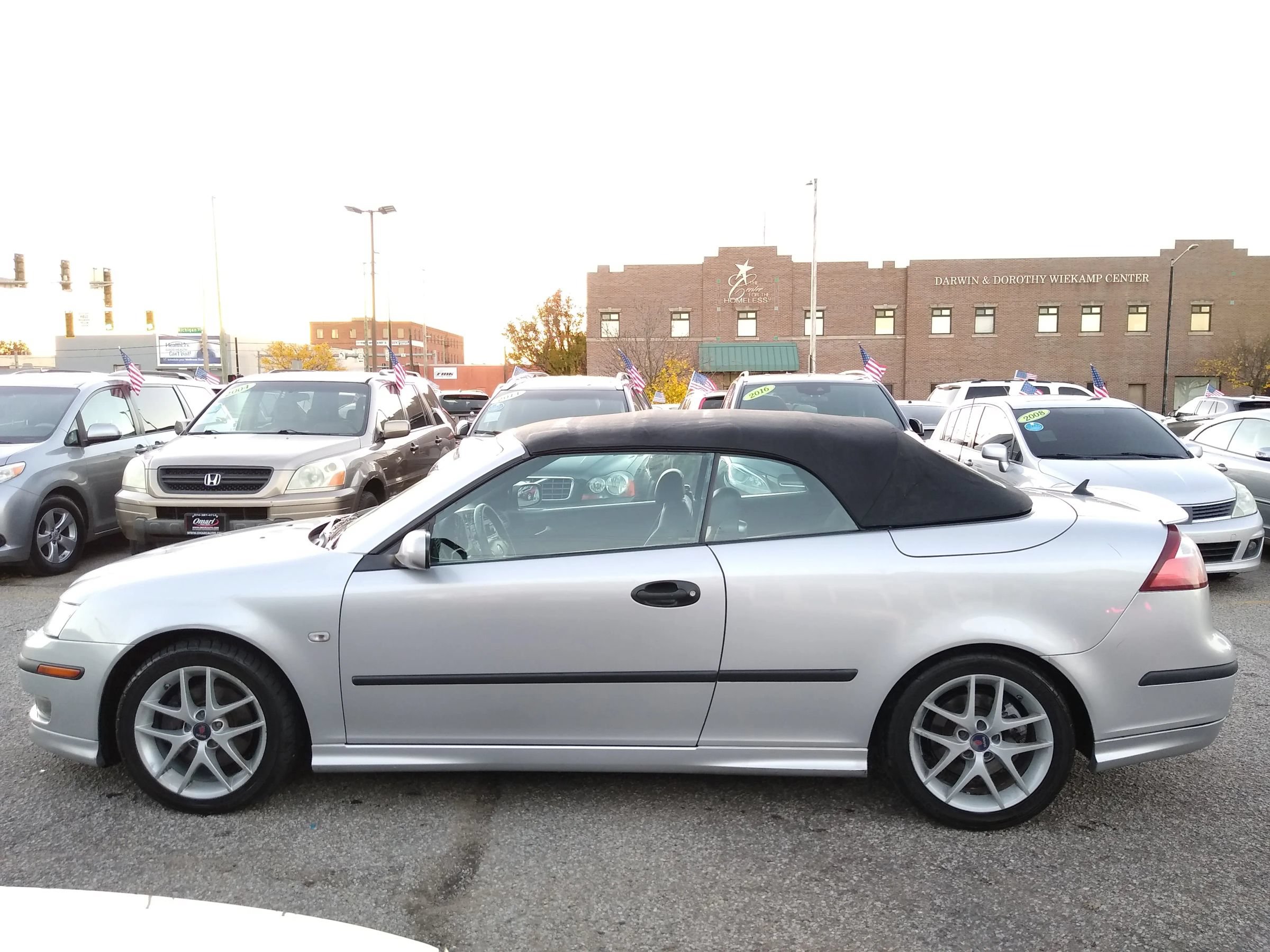 Used 2004 Saab 9-3 Aero FWD image 7