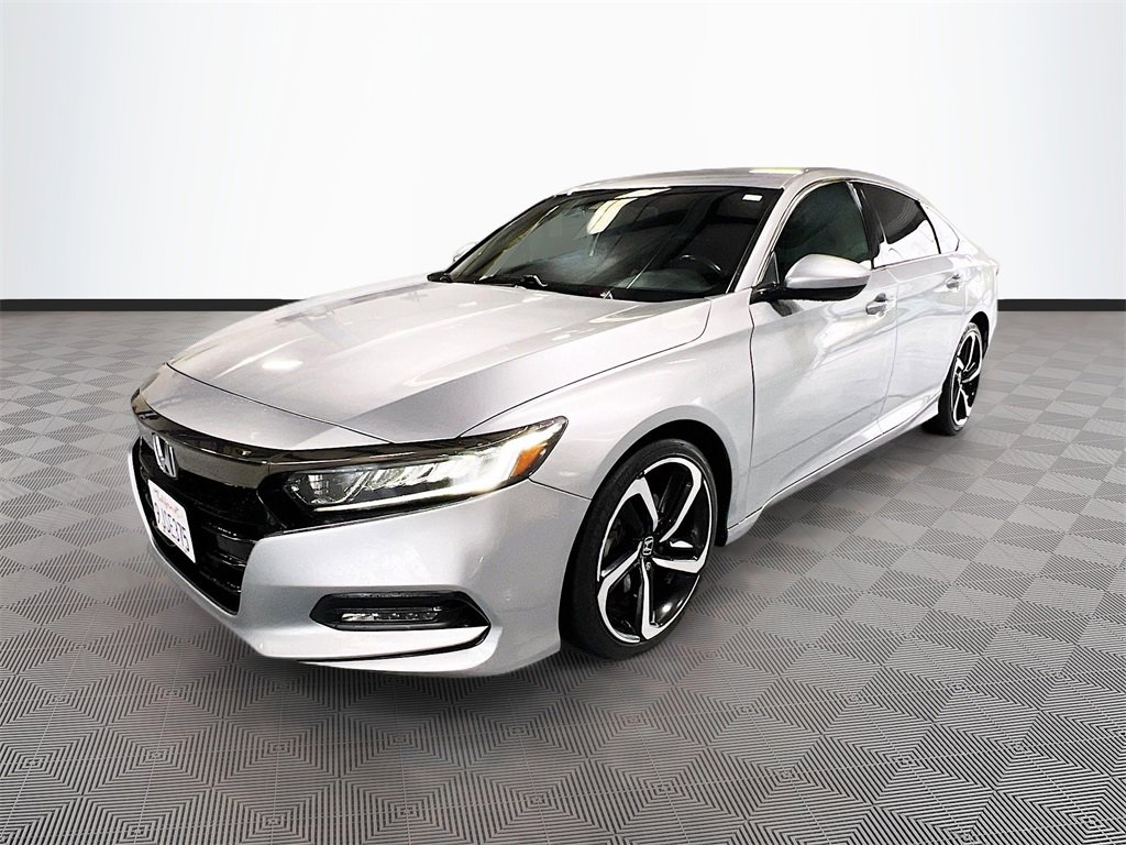 Used 2019 Honda Accord Sport image 3