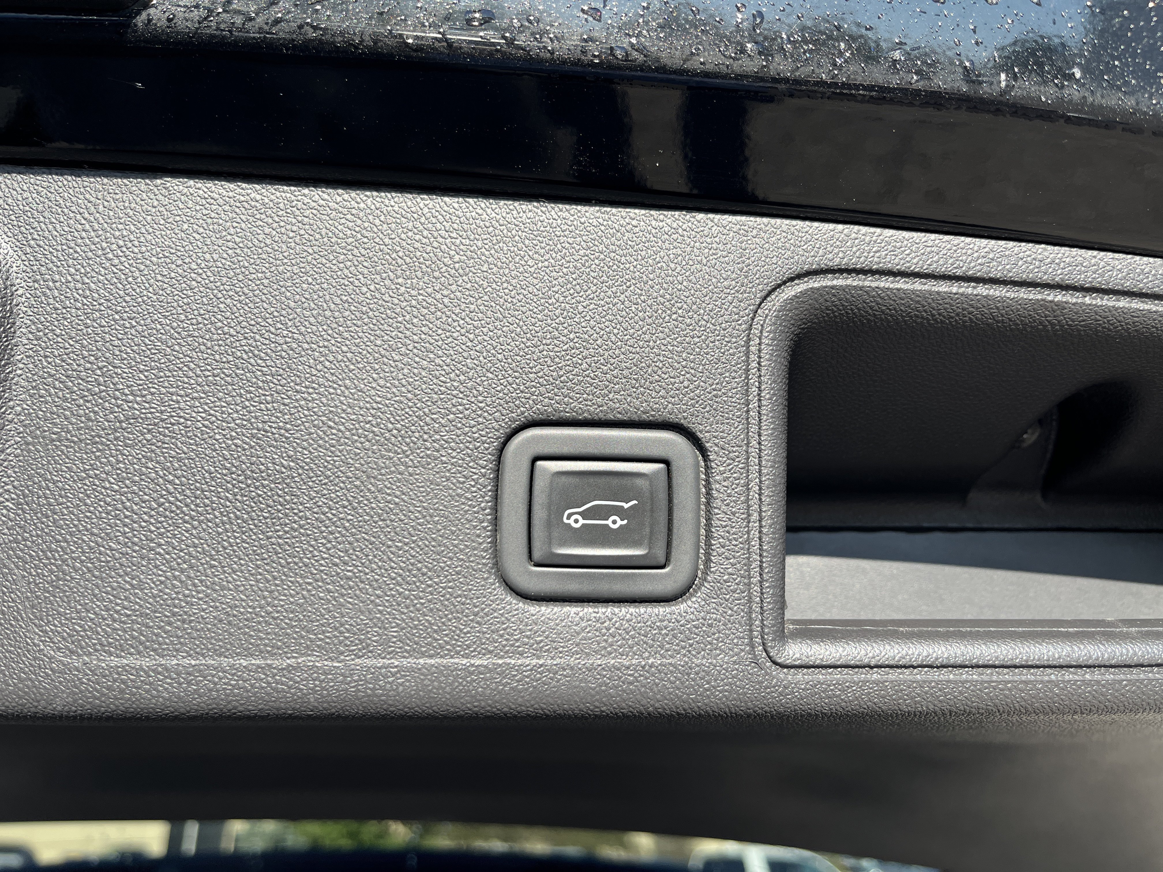 Used 2024 GMC Terrain AT4 w/ Infotainment Package II AWD/4WD image 12
