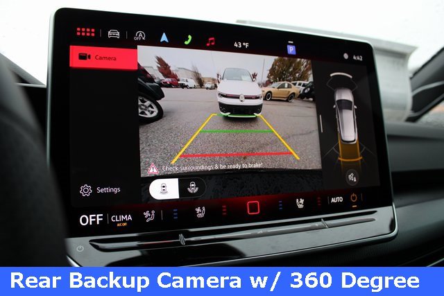 New 2026 Volkswagen GTI SE image 3