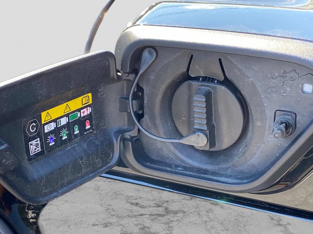 Certified 2024 Jeep Wrangler Unlimited Sahara AWD/4WD image 14