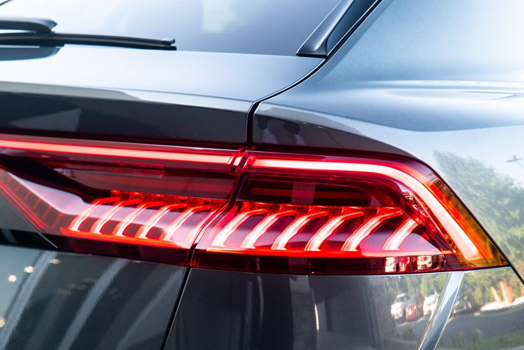 Used 2022 Audi SQ8 Prestige AWD/4WD image 14