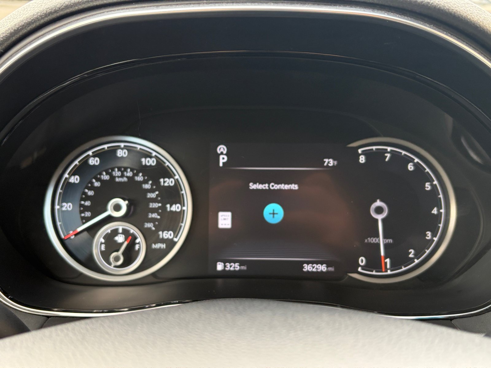 Used 2025 Genesis GV70 2.5T AWD/4WD image 11