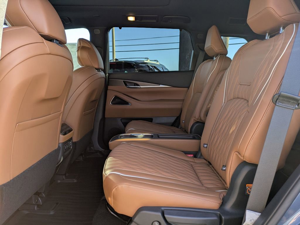 New 2026 INFINITI QX60 Autograph w/ Dark Cargo Package image 15