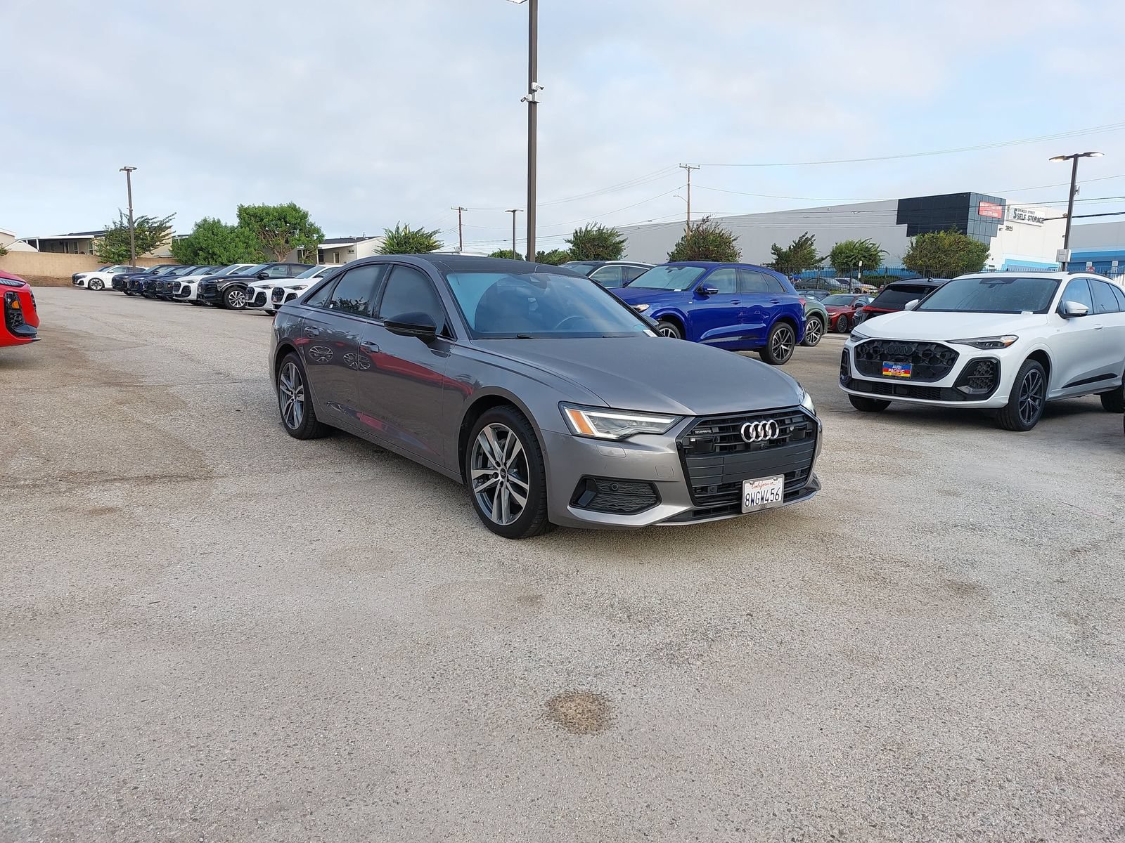 Used 2021 Audi A6 Premium Plus w/ Premium Plus Package AWD/4WD image 3