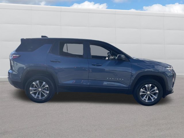 Used 2026 Chevrolet Equinox LT w/ LPO, Floor Liner Package AWD/4WD image 9