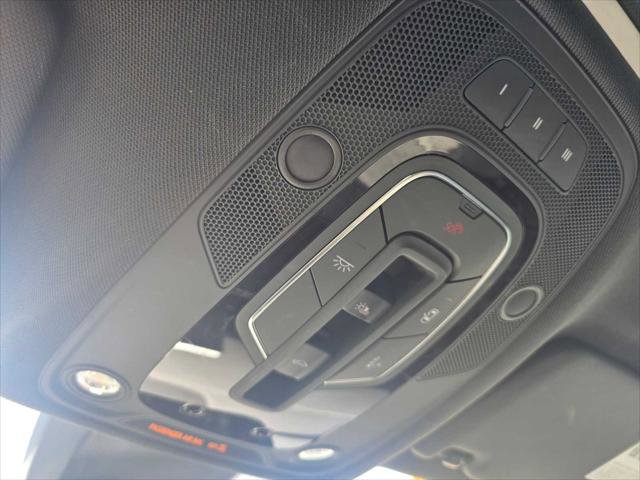 Used 2018 Audi SQ5 Premium Plus w/ S Sport Package image 35