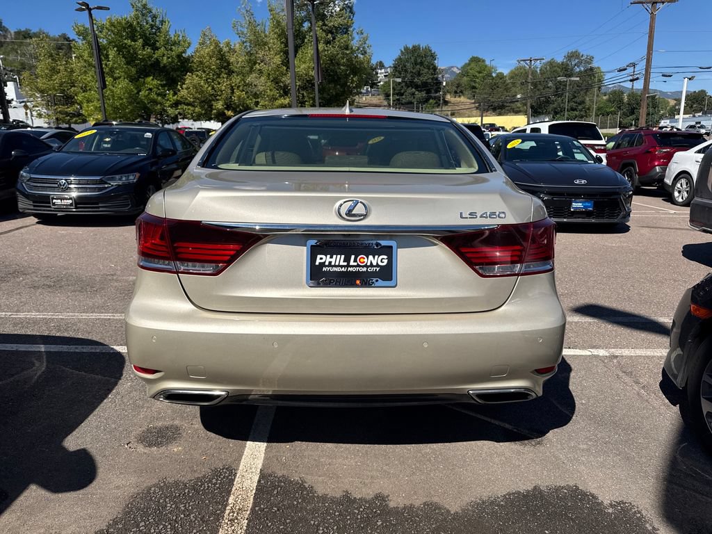 Used 2014 Lexus LS 460 w/ Comfort Package RWD image 10