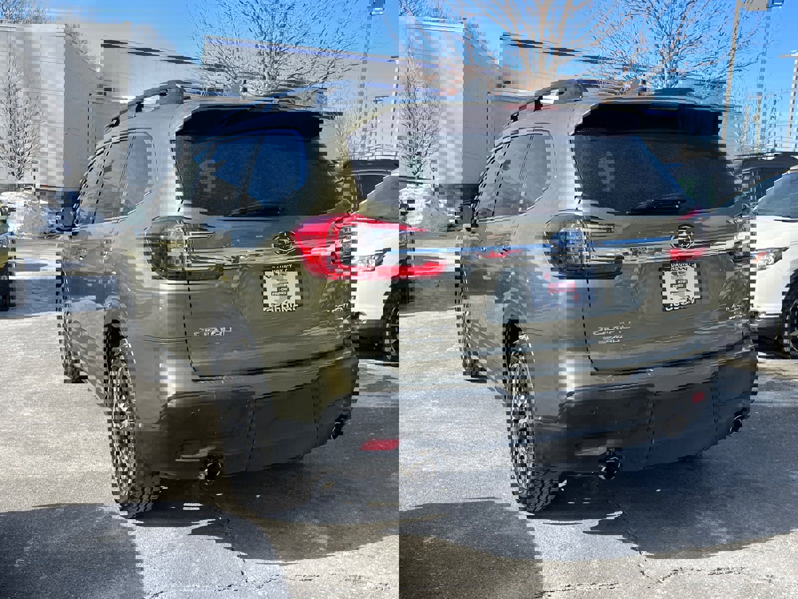 Certified 2023 Subaru Ascent Limited image 3