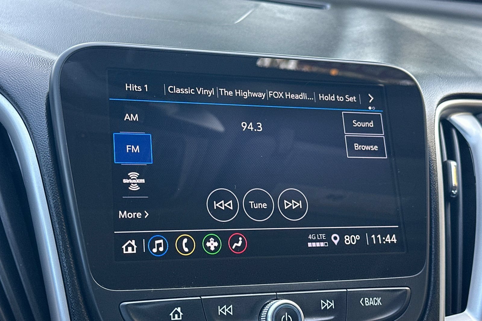 Used 2024 Chevrolet Malibu LT FWD image 17