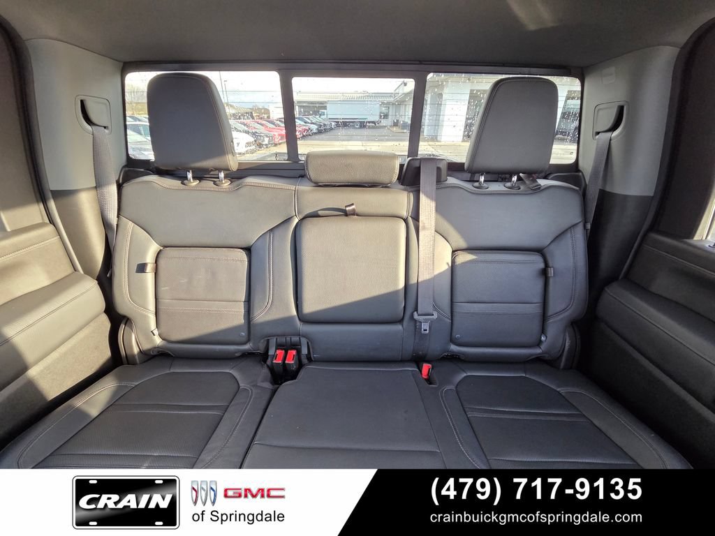 Used 2022 GMC Sierra 2500 Denali w/ Denali Ultimate Package AWD/4WD image 28