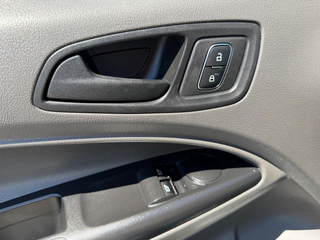 Used 2022 Ford Transit Connect XL FWD image 37