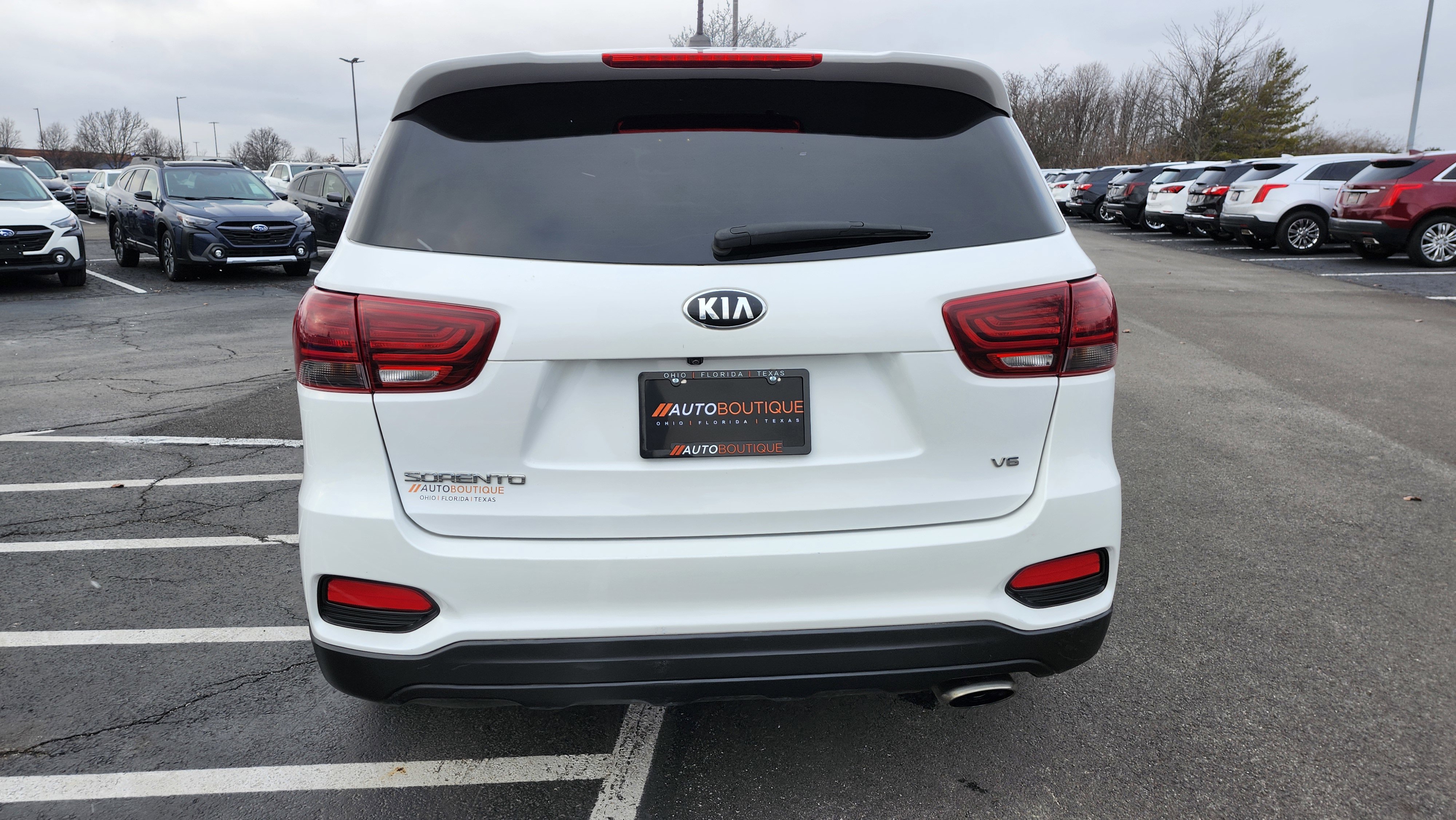 Used 2020 Kia Sorento LX image 14