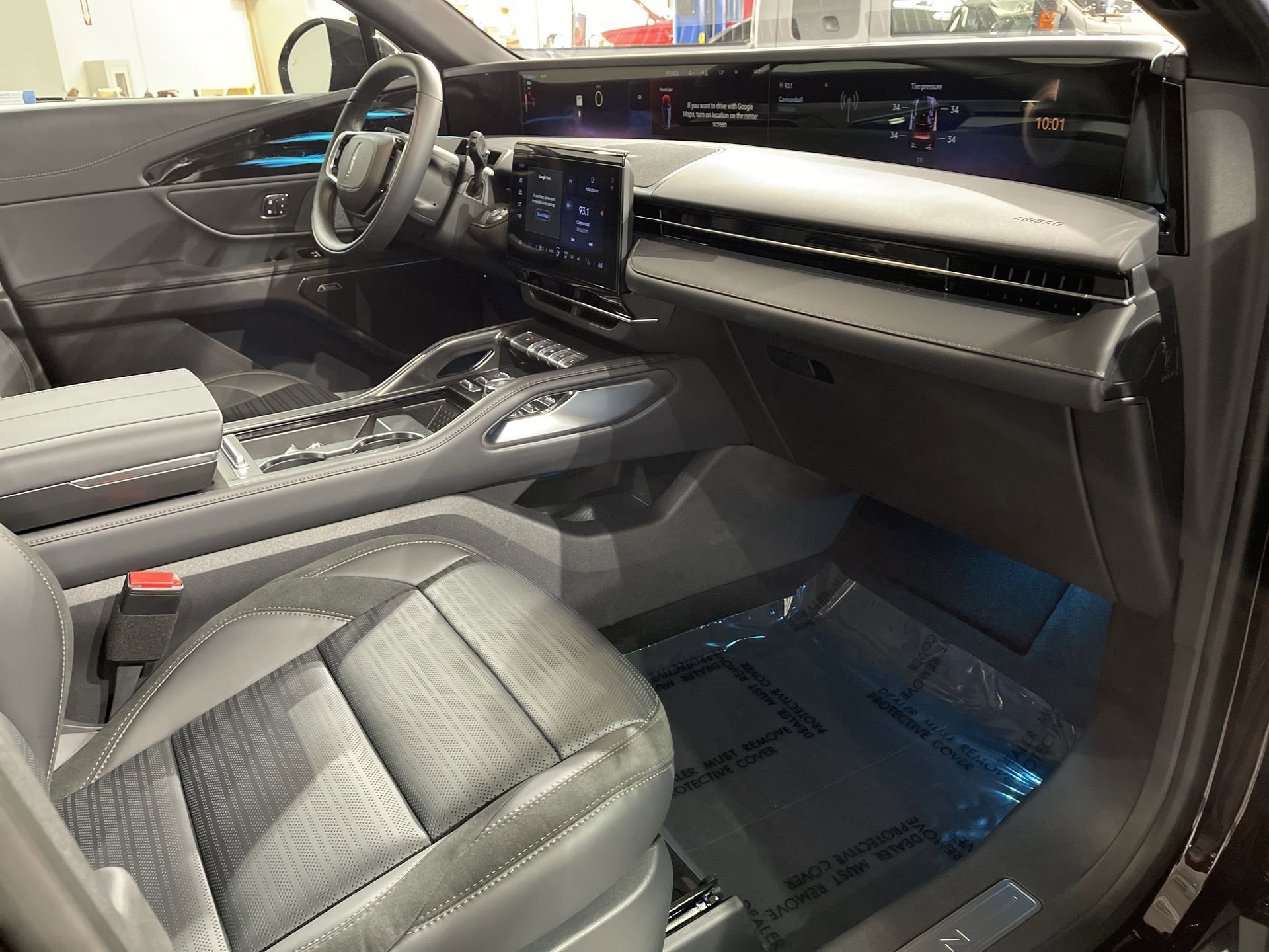 New 2024 Lincoln Nautilus Reserve w/ Equipment Group 202A image 35