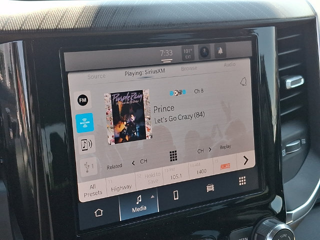 New 2026 RAM 1500 4x4 Crew Cab image 3