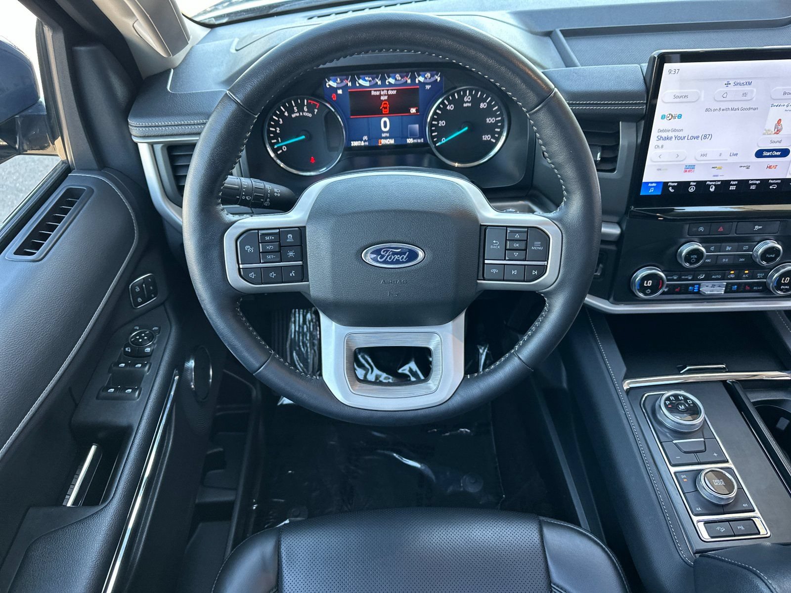 Used 2023 Ford Expedition XLT AWD/4WD image 13