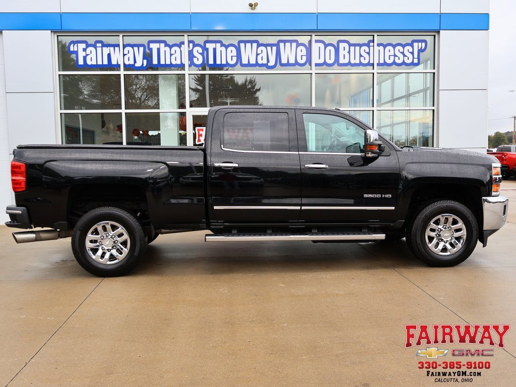 Used 2016 Chevrolet Silverado 3500 LTZ image 1