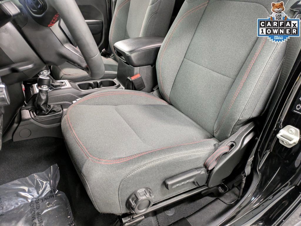 Used 2024 Jeep Wrangler Unlimited Rubicon w/ Technology Group image 10