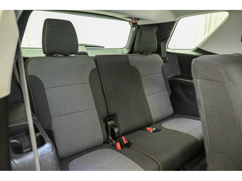 Used 2019 Chevrolet Traverse LS AWD/4WD image 20
