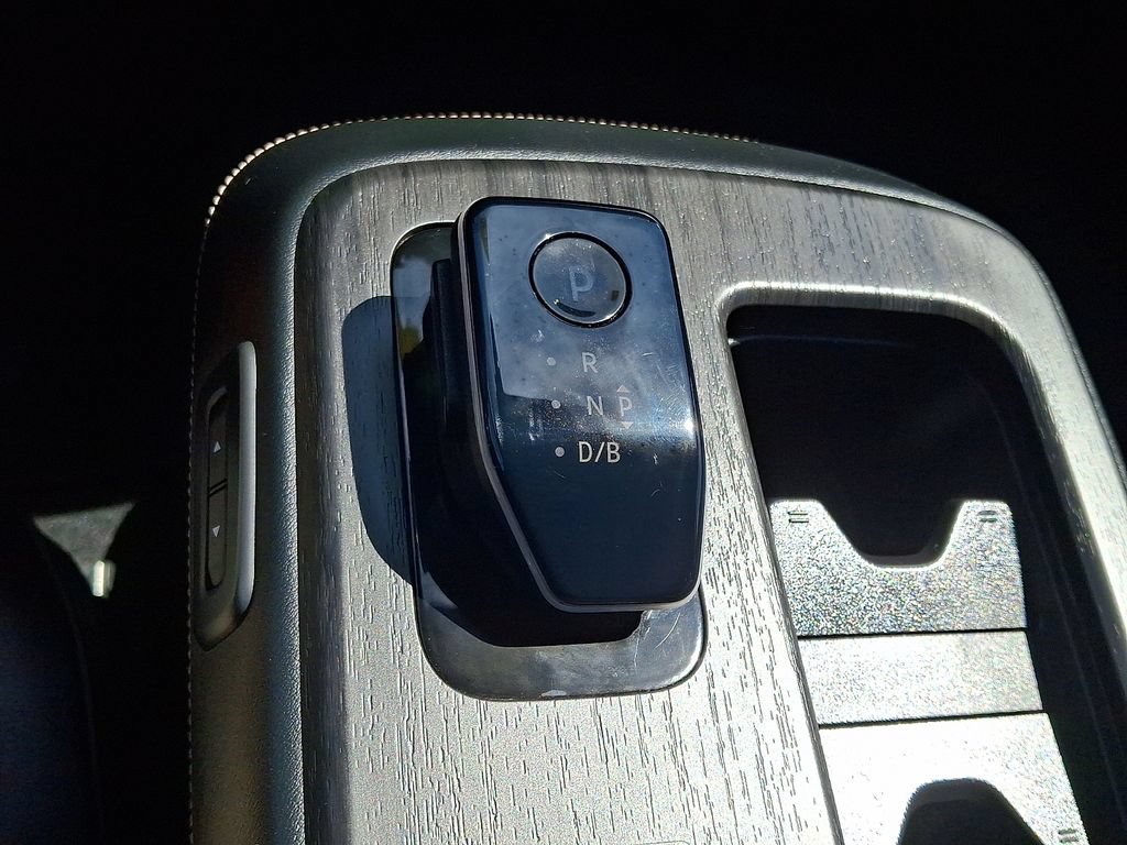 Certified 2024 Nissan Ariya AWD image 16