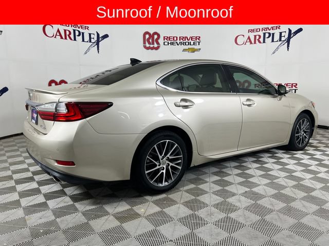 Used 2017 Lexus ES 350 w/ Luxury Package FWD image 9