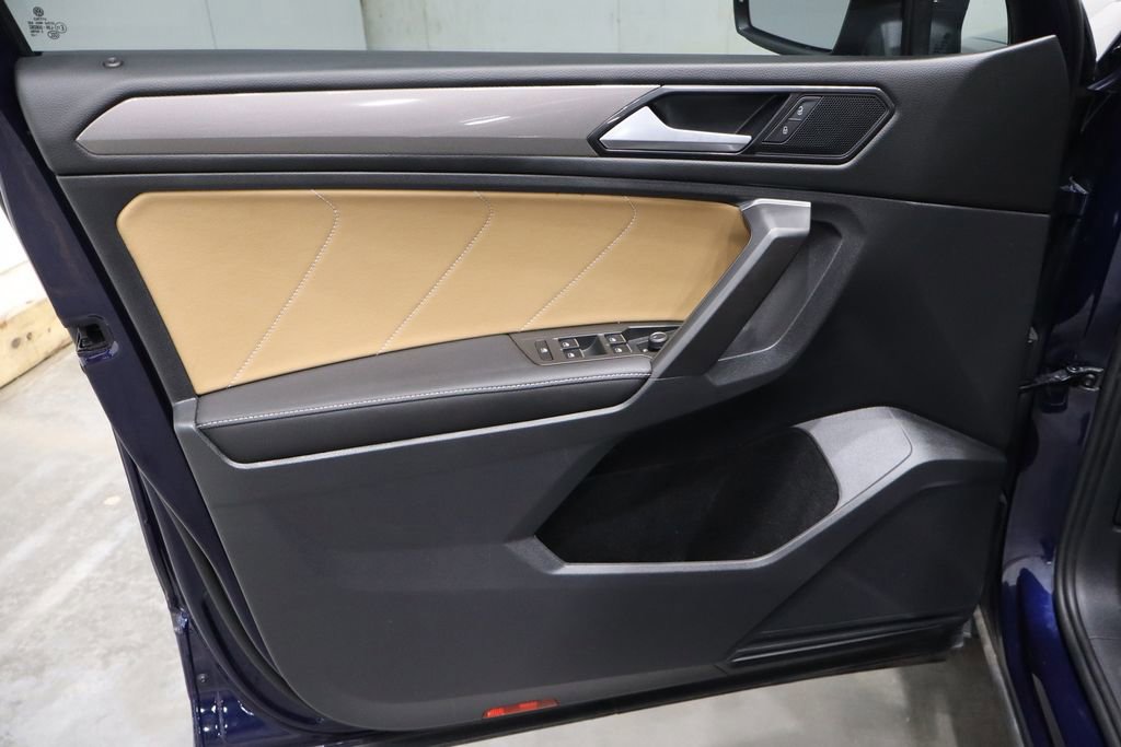 Used 2022 Volkswagen Tiguan SE image 16