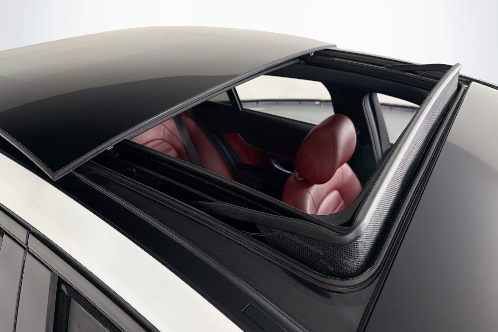 Used 2020 Mercedes-Benz C 300 Sedan image 23