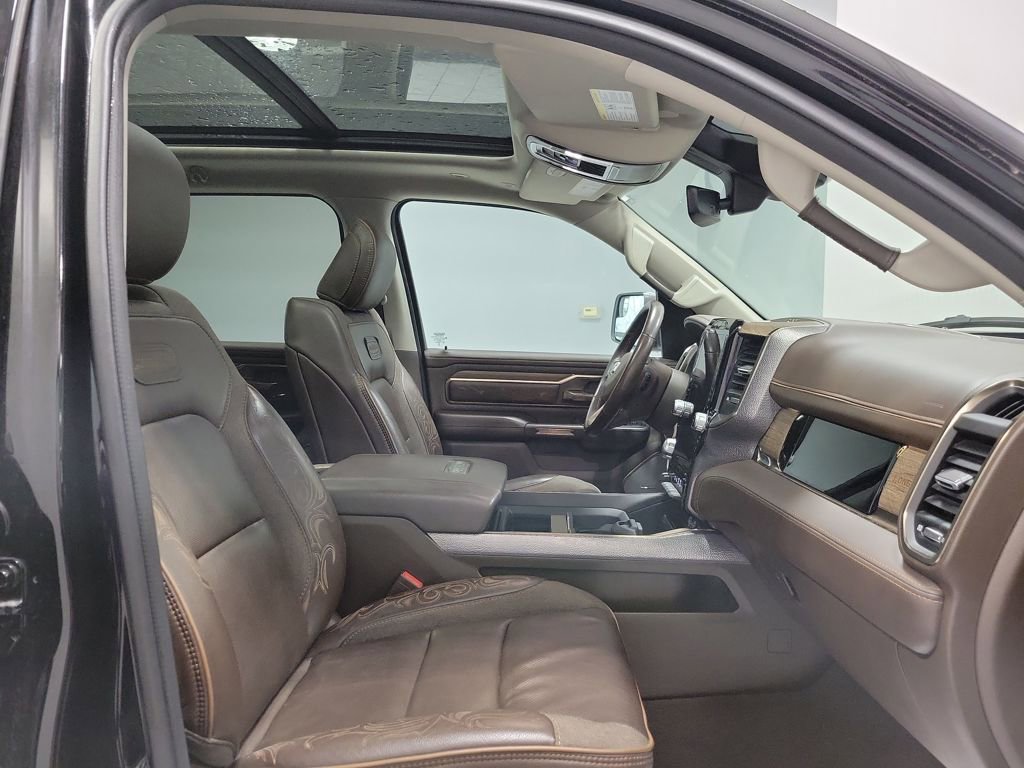 Used 2025 RAM 1500 Limited AWD/4WD image 22