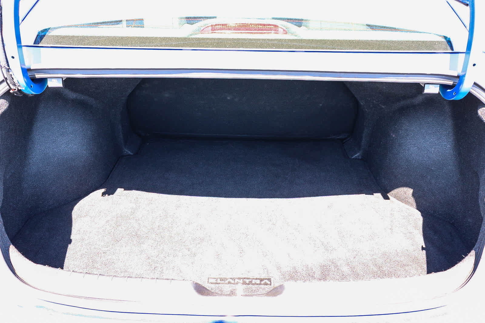 Used 2022 Hyundai Elantra SEL FWD image 25