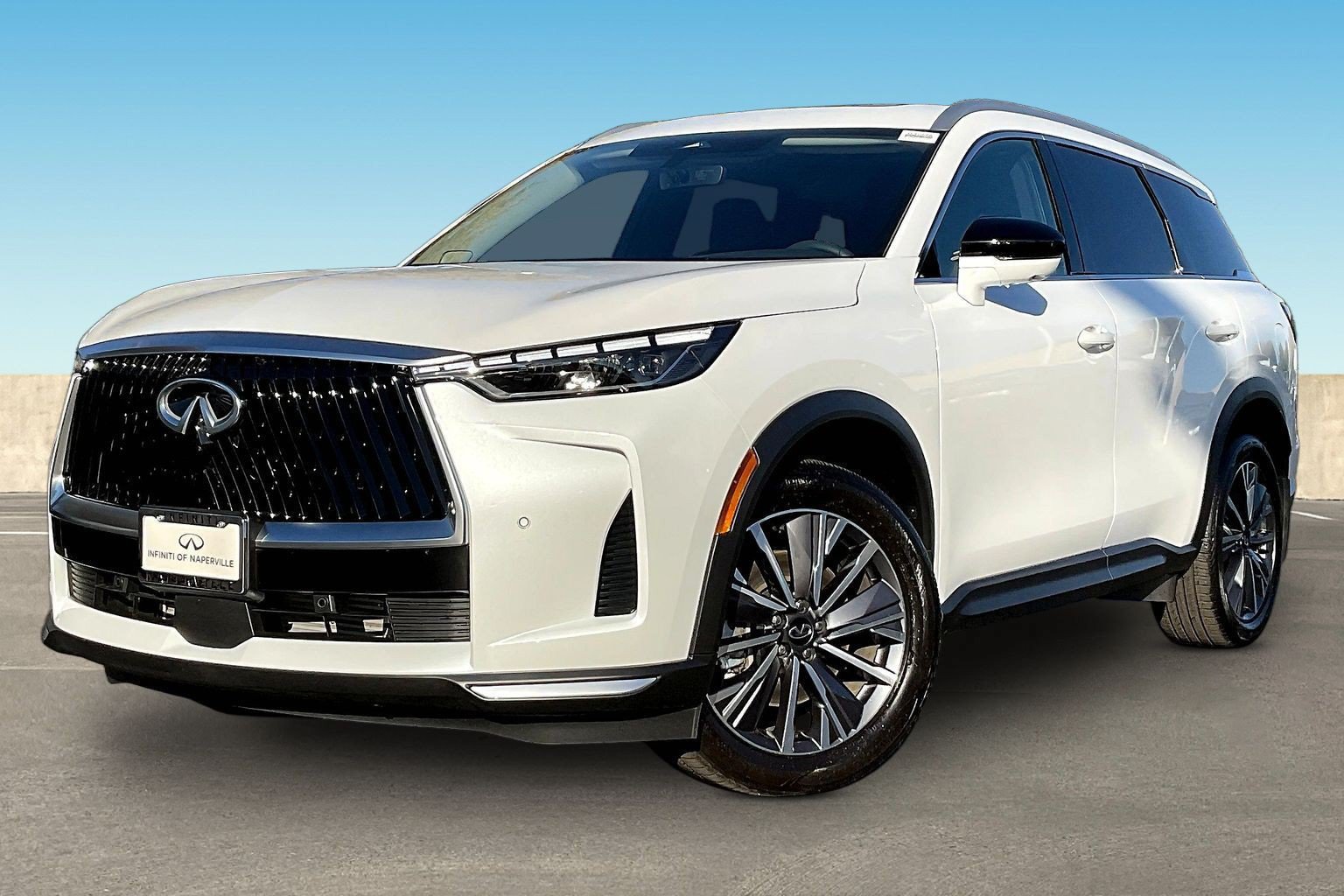 Certified 2027 INFINITI QX60 Luxe w/ Cargo Package AWD/4WD image 3