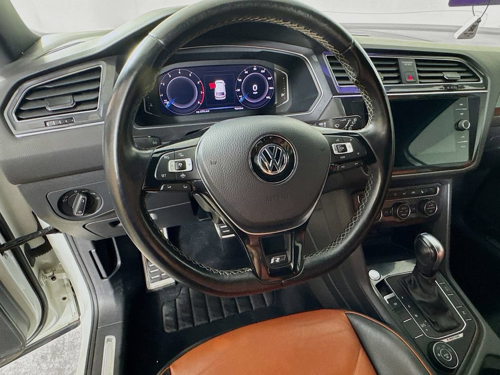 Used 2020 Volkswagen Tiguan SEL Premium R-Line AWD/4WD image 12