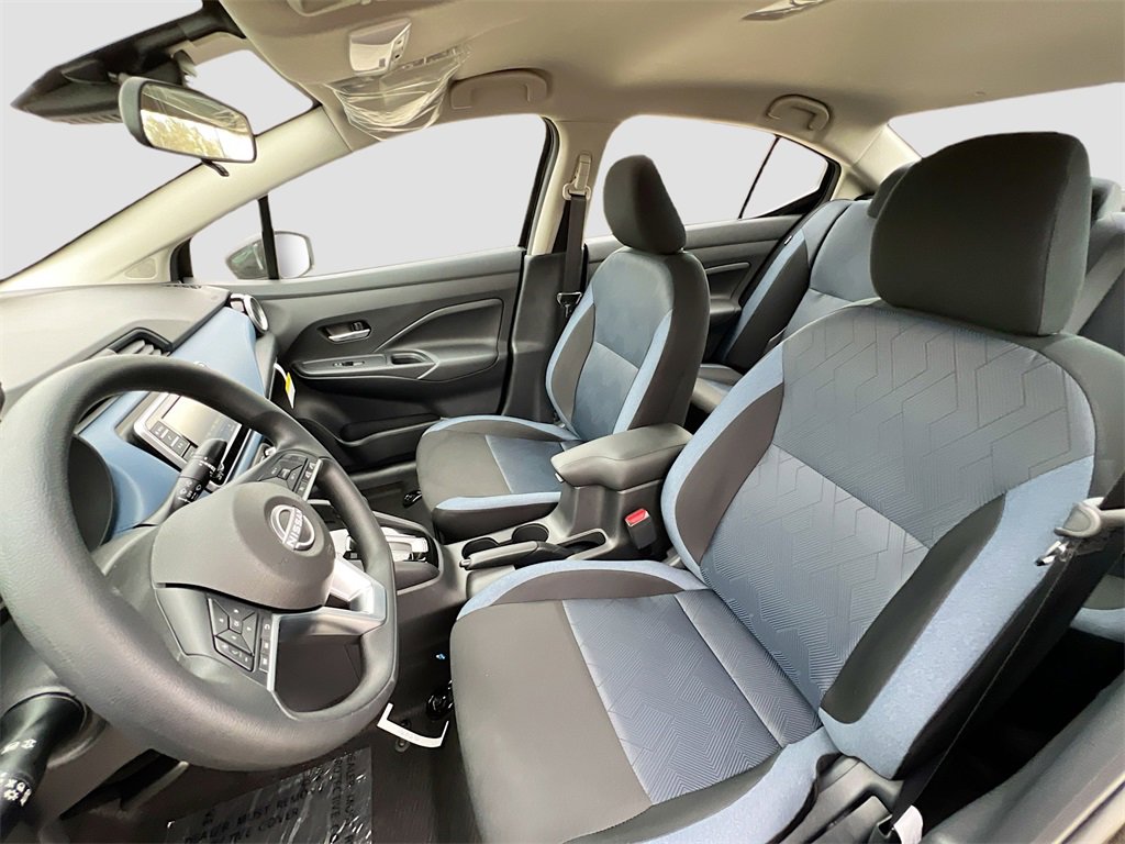 New 2025 Nissan Versa SV image 18
