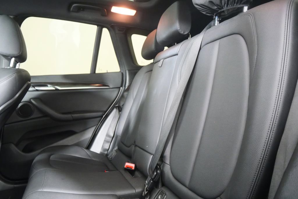 Used 2017 BMW X1 sDrive28i FWD image 11