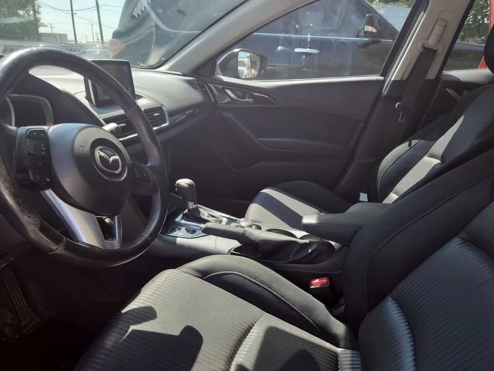 Used 2015 MAZDA MAZDA3 i Touring FWD image 4