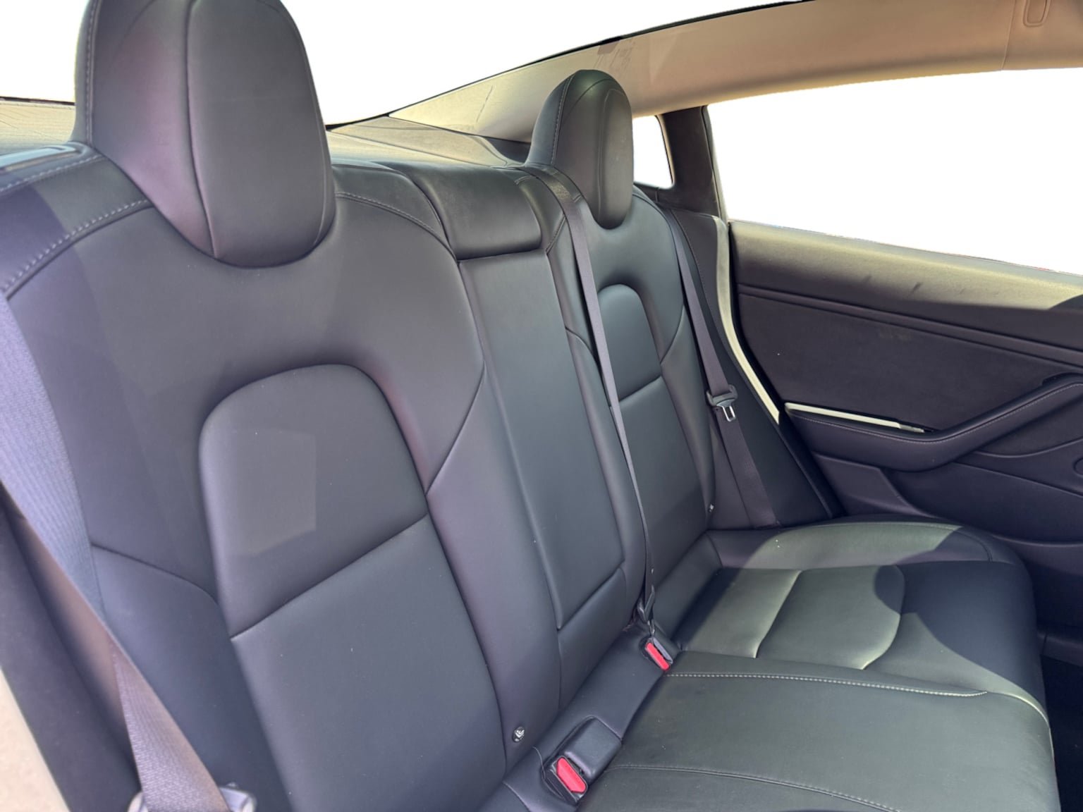 Used 2018 Tesla Model 3 Mid Range RWD image 18