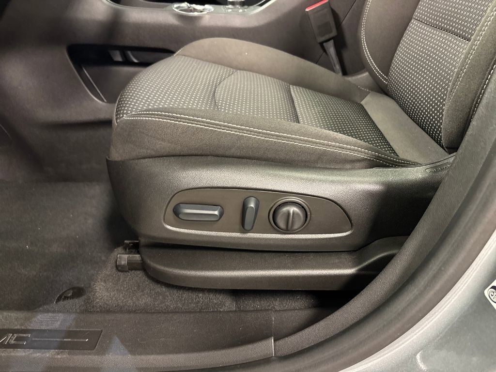 Certified 2023 GMC Terrain SLE w/ Driver Convenience Package image 25