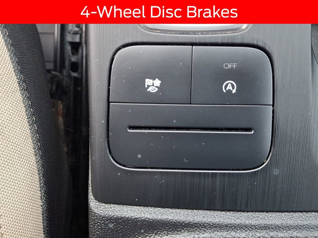 Used 2021 Ford Escape SE image 23