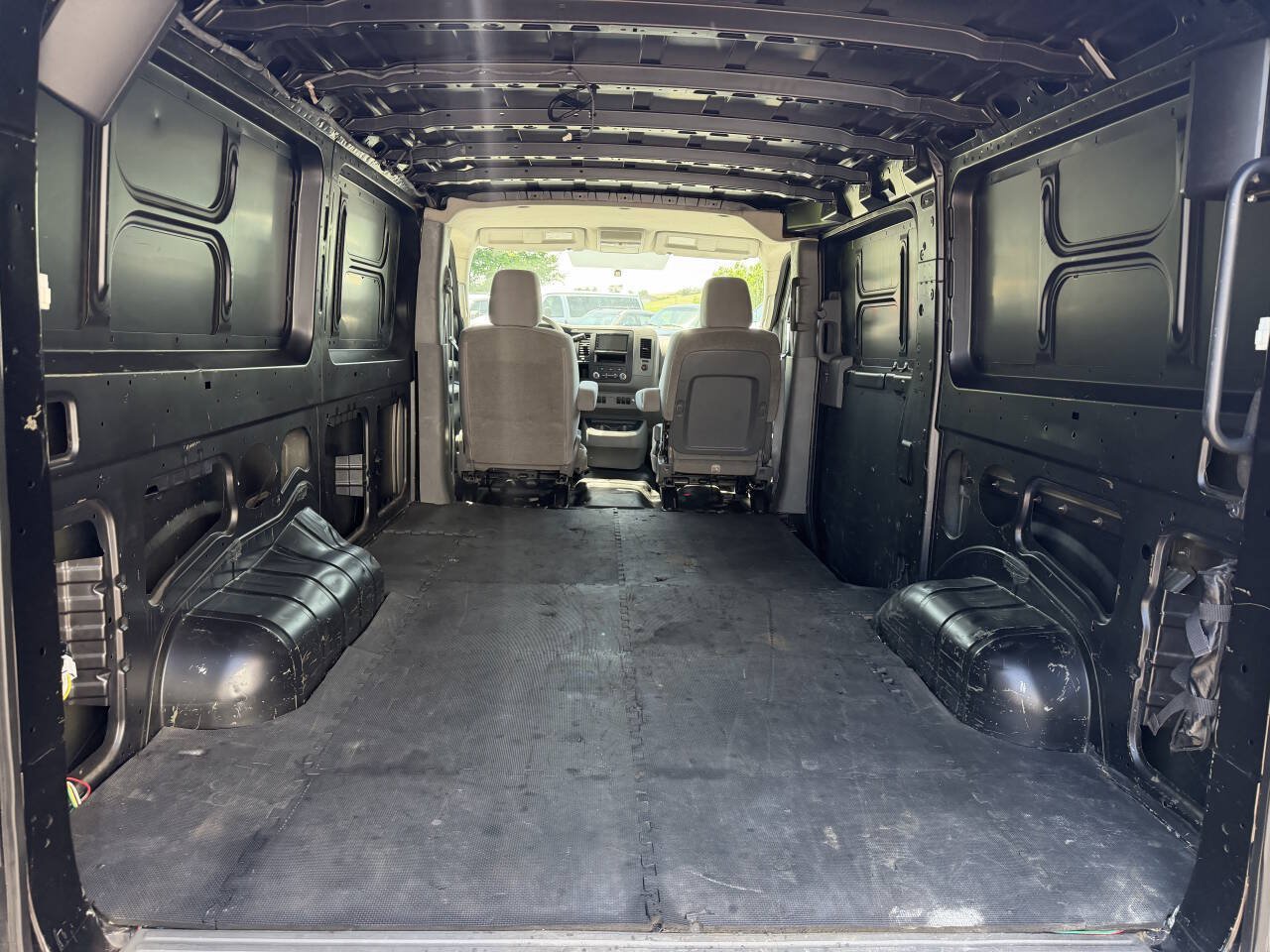 Used 2012 Nissan NV 1500 S RWD image 13