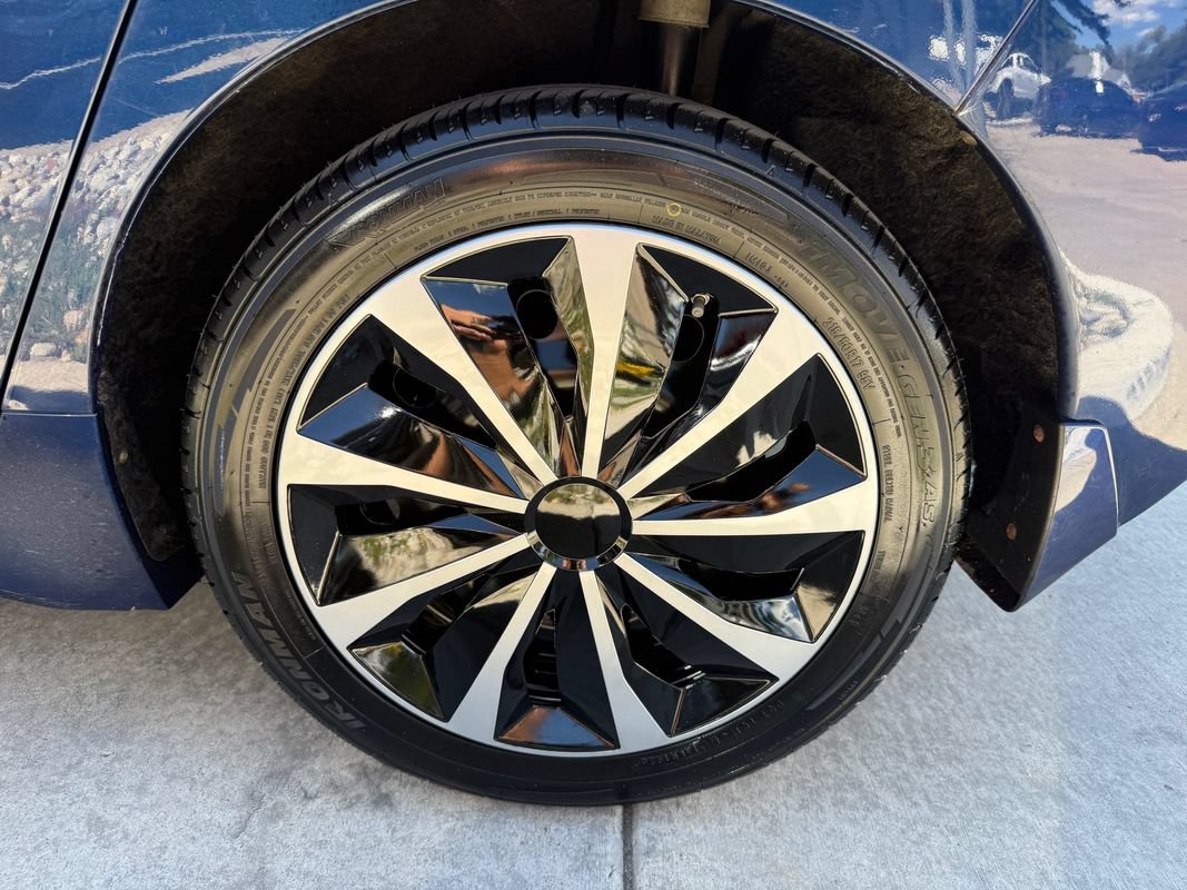 Used 2018 Nissan Leaf SL w/ SL Technology Package FWD image 45