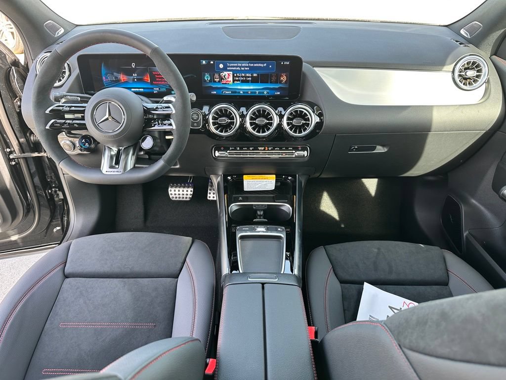 New 2025 Mercedes-Benz GLA 35 AMG 4MATIC image 23