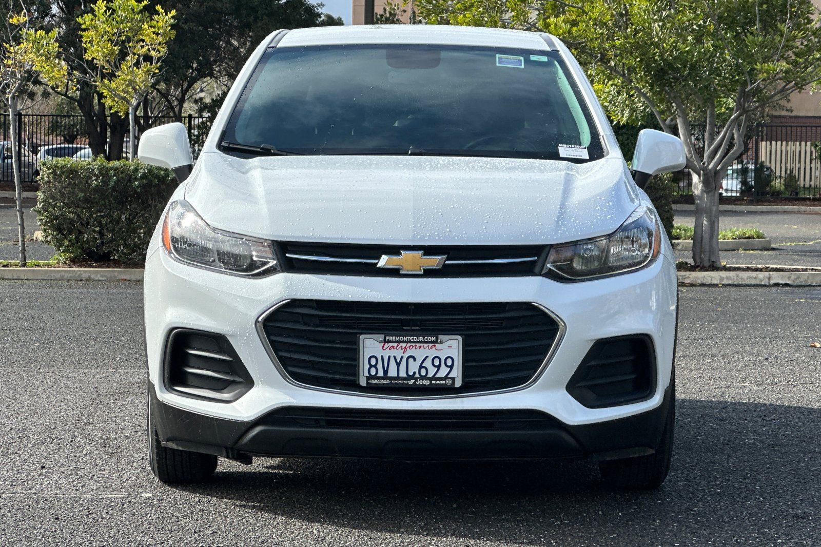 Used 2021 Chevrolet Trax LS w/ Tint and Cruise Package FWD image 8