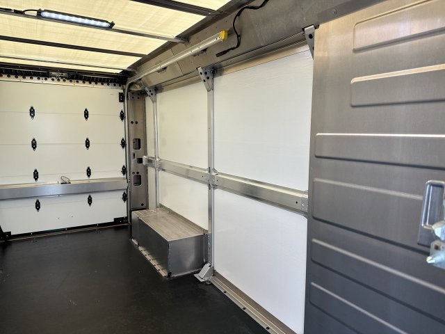 Used 2024 Chevrolet Brightdrop 600 w/ Battery Pack, Max Range AWD/4WD image 33