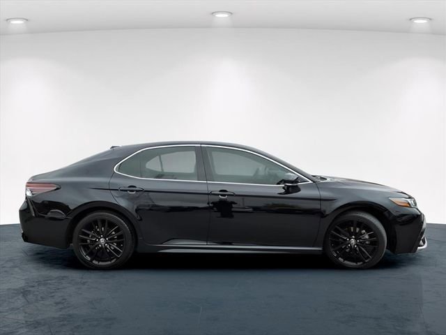 Used 2022 Toyota Camry XSE w/ Navigation Package FWD image 23