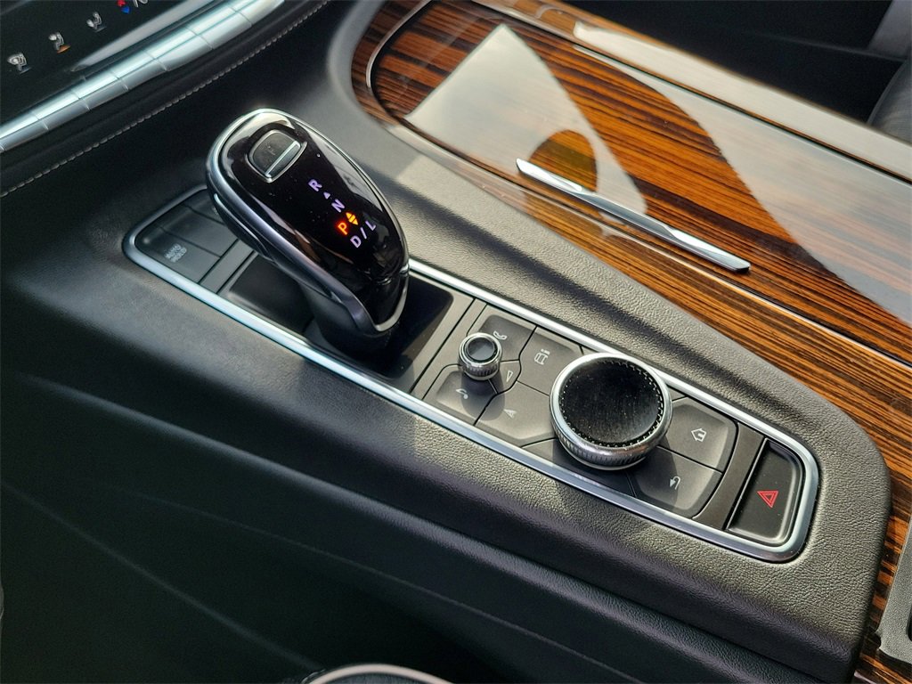 Used 2021 Cadillac Escalade Premium Luxury w/ LPO, Illumination Package image 12