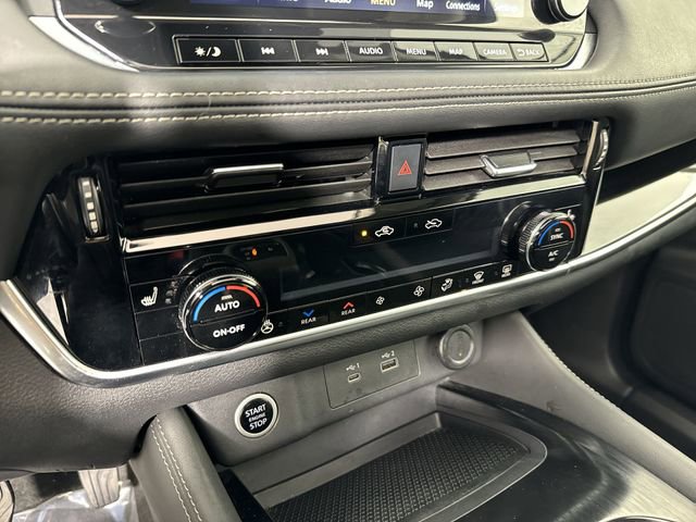 Used 2022 Nissan Rogue SL w/ SL Premium Package image 10