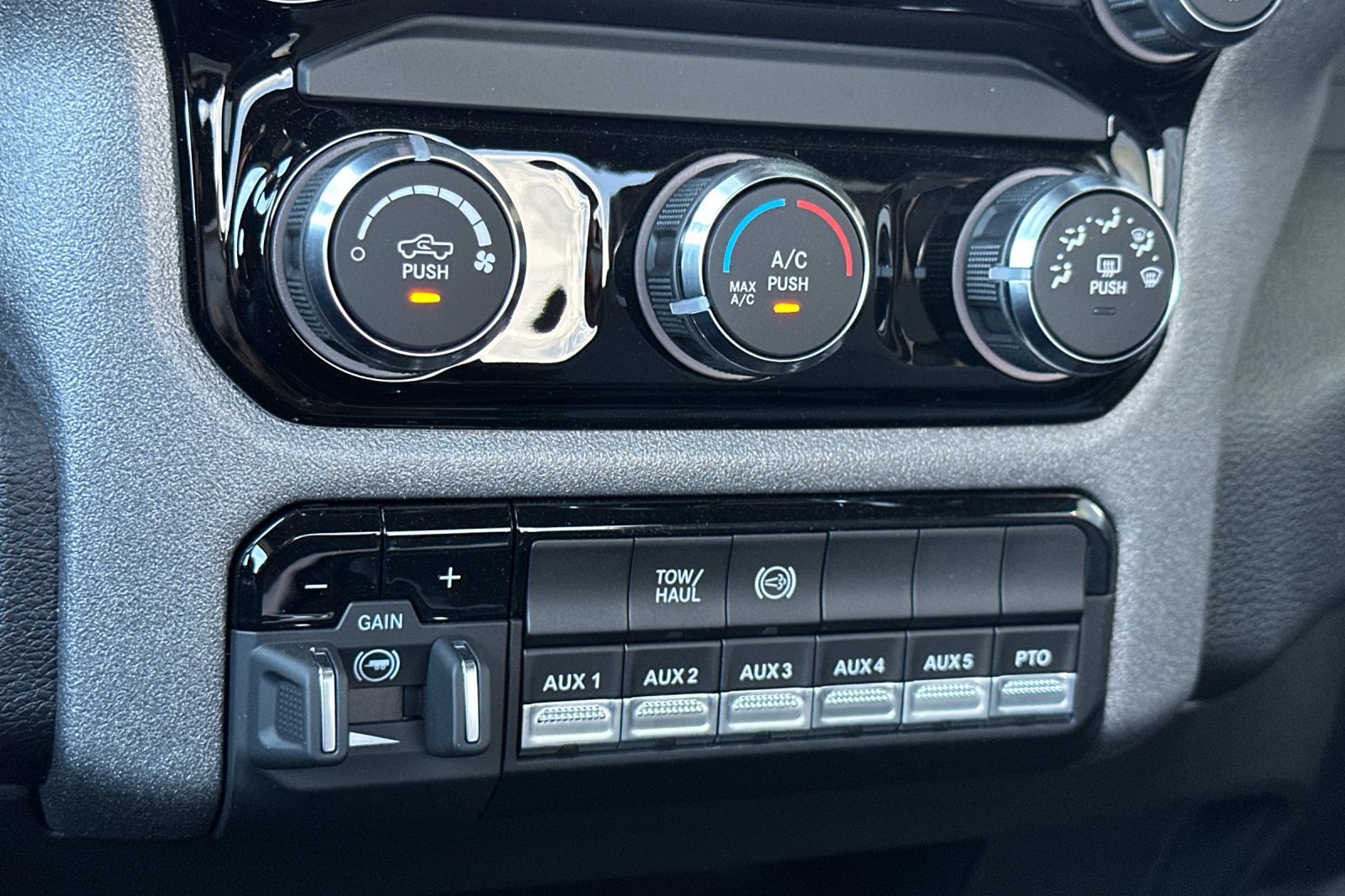 New 2025 RAM 5500 Tradesman image 16